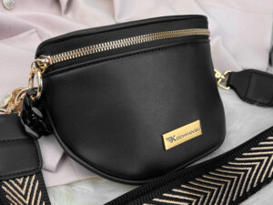 Jak nosić nerkę damską, by wyglądać modnie?