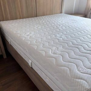 pokrowiecnamateracsilverreal_wp